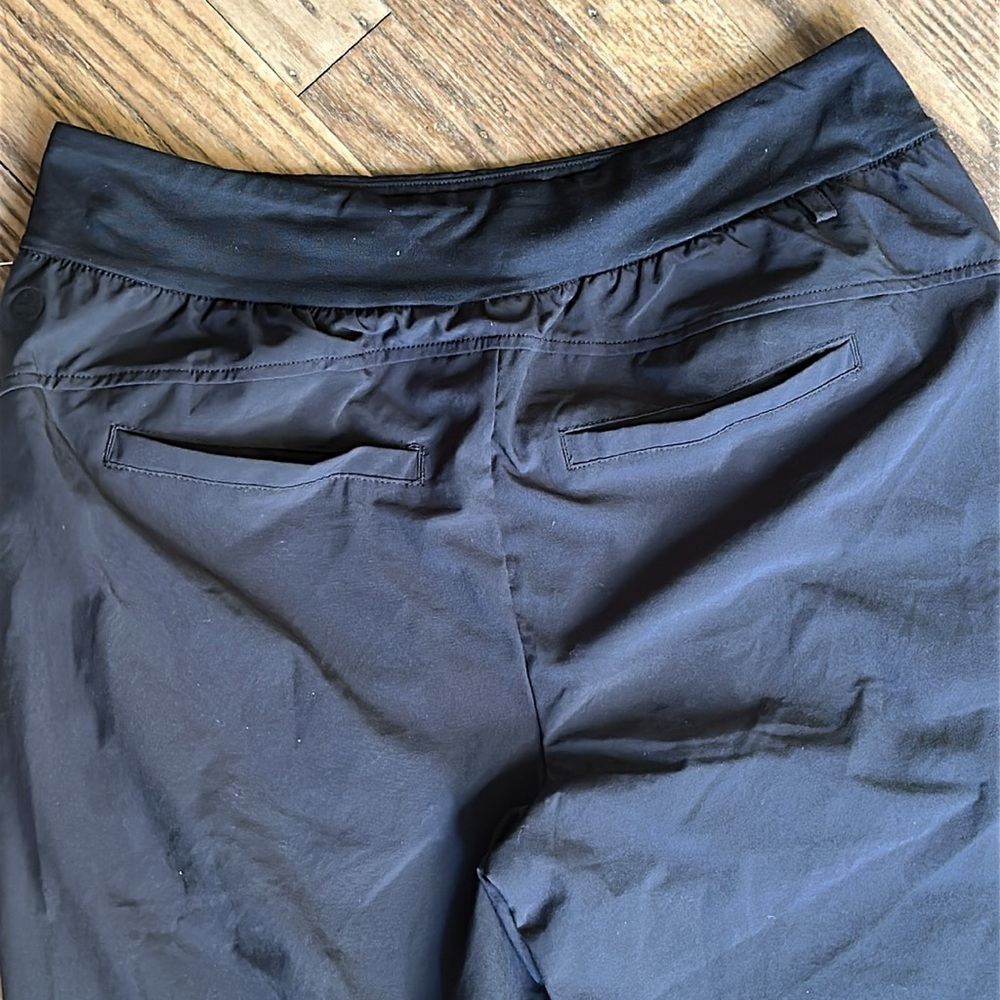 Zella all day lightweight jogger zip pocket
Elastic waist black size small NWT - Picture 5 of 9